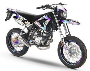 Dekor kit 50cc CPI SMX 2005-2015 Shiro auf Supermoto mit dynamischem und modernem Grafikdesign