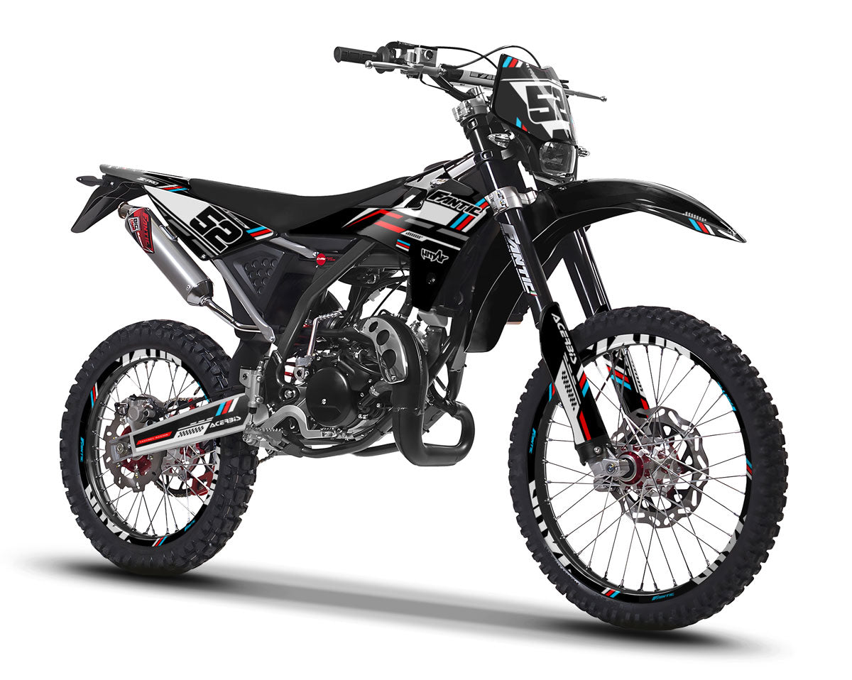 Kit pegatinas Fantic XE 50cc Enduro 2017-2022 Black Cat | pegatinas para moto | personalización 50cc | armysctv