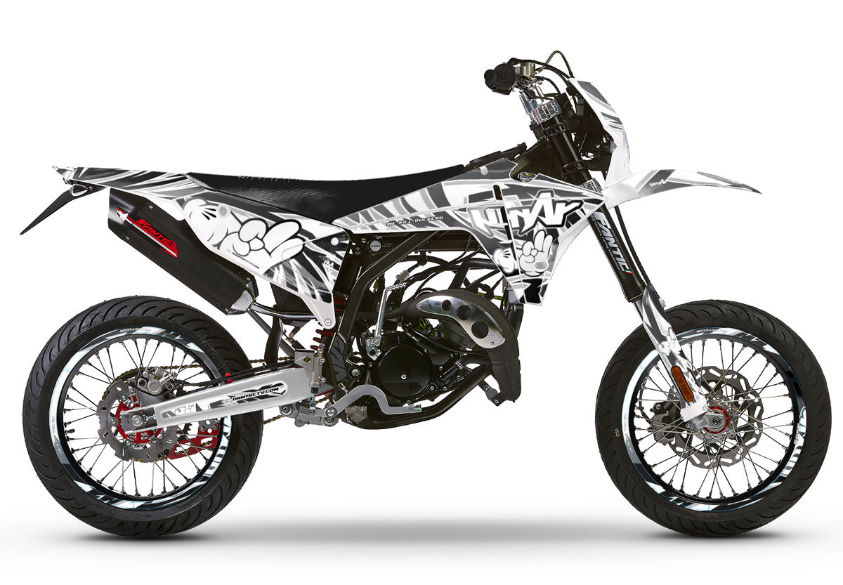Kit déco Fantic 50cc 2023-2025 Army Finger | autocollants moto | personnalisation 50cc | armysctv
