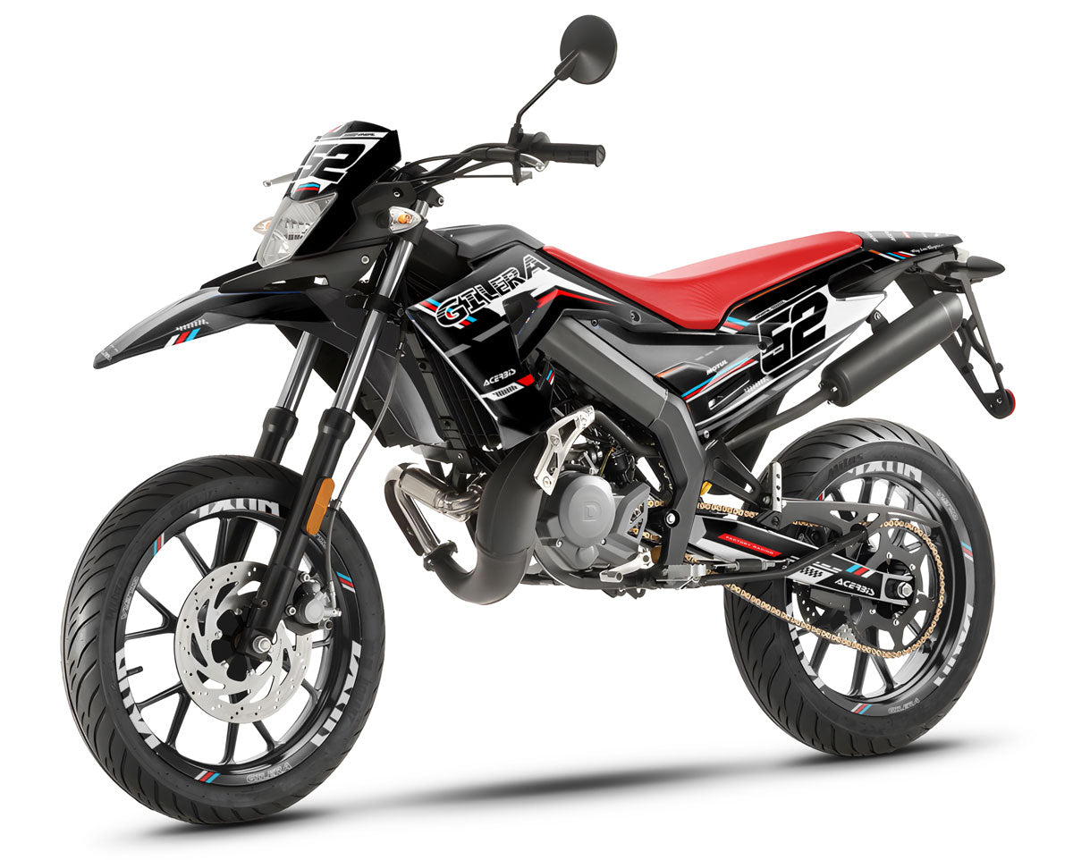 50cc Graphics kit Gilera SMT 2018-2025 Black Cat | motorcycle stickers | 50cc customization | armysctv