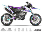 Kit pegatinas moto 125cc Lys - Compatible con Aprilia SX/RX 2018-2023 en una moto supermotard moderna y elegante.