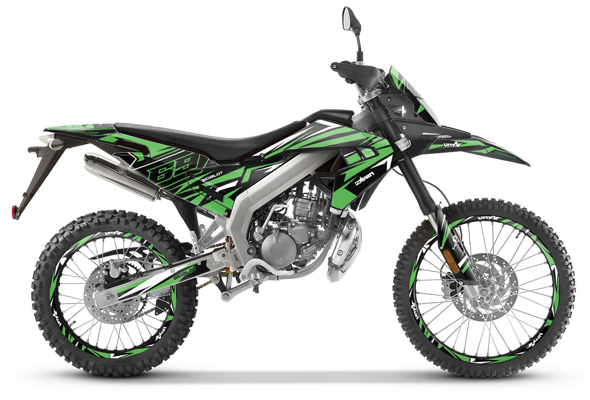 Kit déco Aprilia RX 50cc 2018-2025 Zerena sur une moto verte avec des graphiques modernes et audacieux.