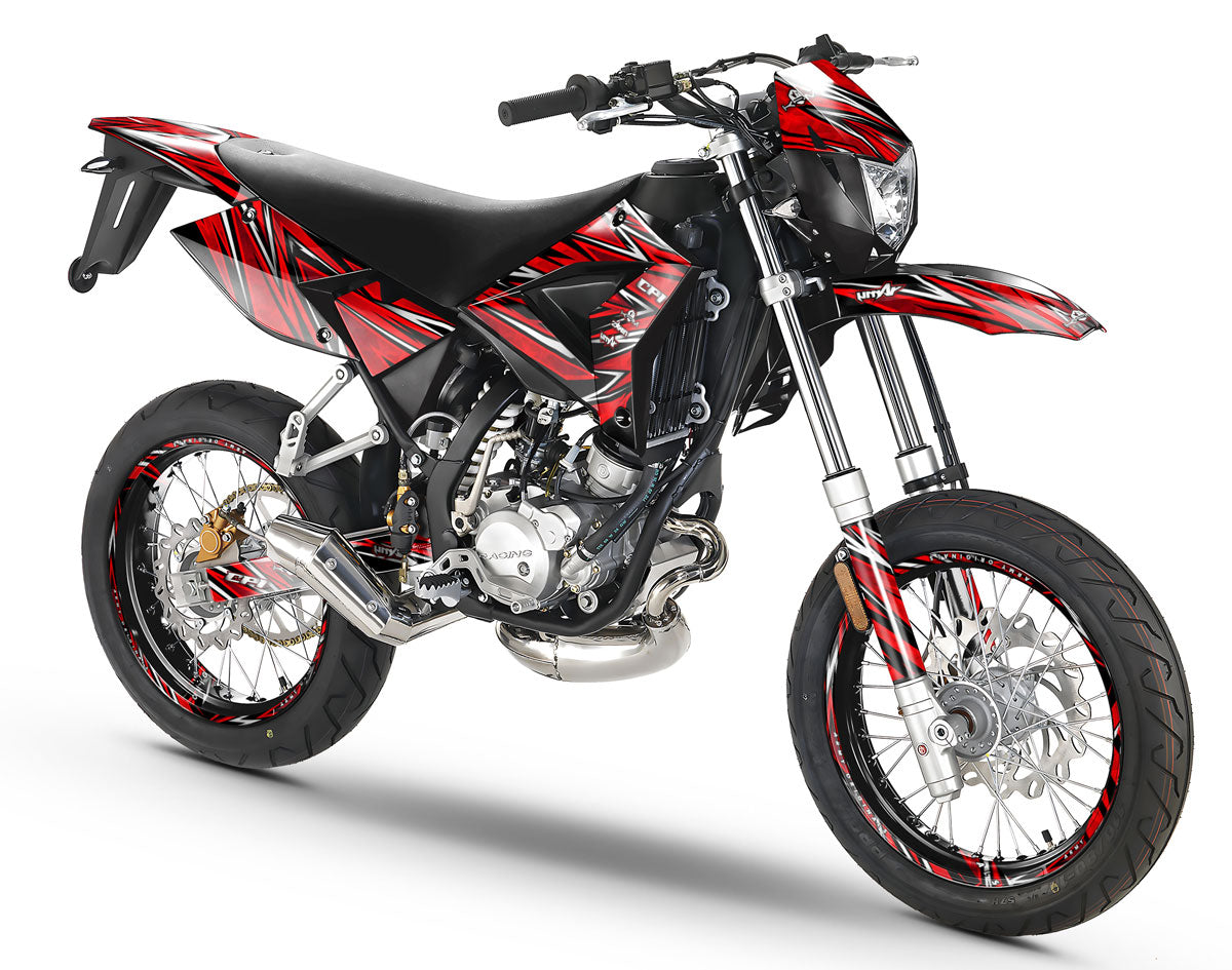 Kit déco 50cc CPI SMX 2005-2015 Cutvector sur moto supermotard avec designs dynamiques en vinyle.