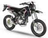 Dekor kit 50cc CPI SMX 2005-2015 Message Star individuelles Design auf einem Supermoto-Motorrad.