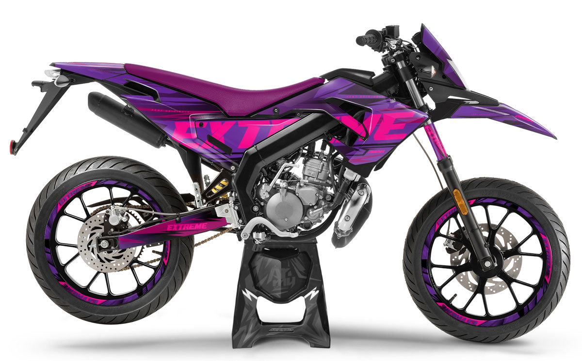 derbi senda avec kit déco violet et rose