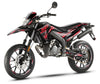 Deko-sett 50cc Gilera SMT 2018-2025 Alpha på motorsykkel med moderne design og aggressivt utseende.