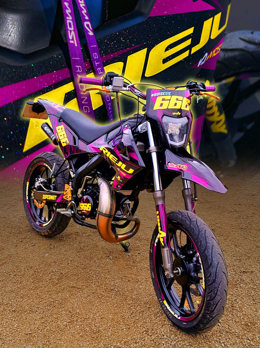 kit déco Rieju MRT Noir, rose avec numéros : 666 en jaune