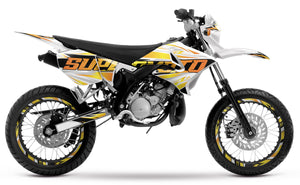 Kit déco 50cc pour Yamaha DT 2004-2012 Courtesy | autocollants moto | personnalisation 50cc | armysctv
