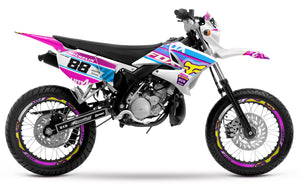 Kit déco 50cc Yamaha DT 2004-2012 Pink Fox | autocollants moto | personnalisation 50cc | armysctv