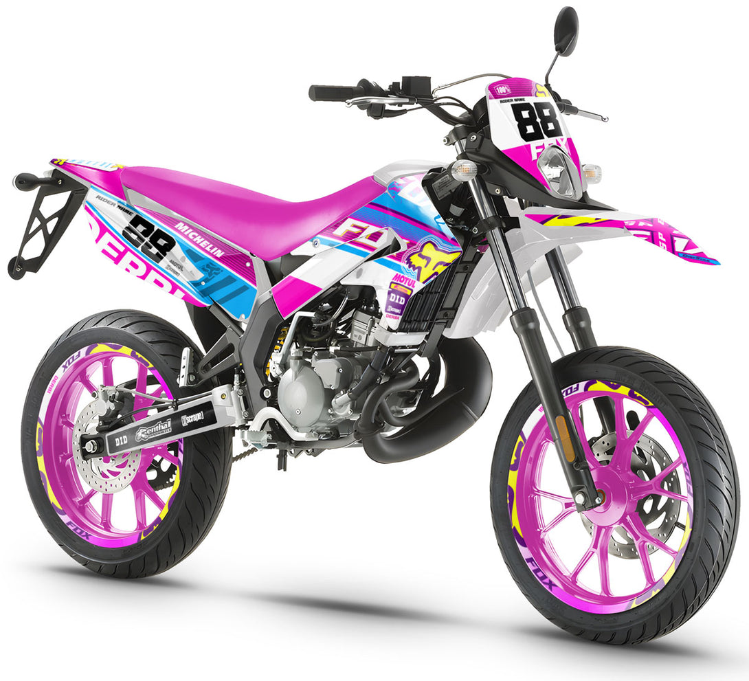 Kit déco Derbi Senda xtreme 50cc 2011-2017 Pink Fox | autocollants moto | personnalisation 50cc | armysctv