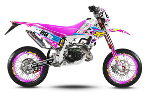 Kit déco 50cc Fantic Caballero 2013-2016 Pink Fox | autocollants moto | personnalisation 50cc | armysctv